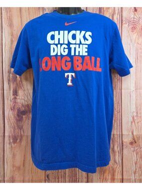 Nike Texas Rangers "Chicks Dig The Long Ball" T-Shirt Medium